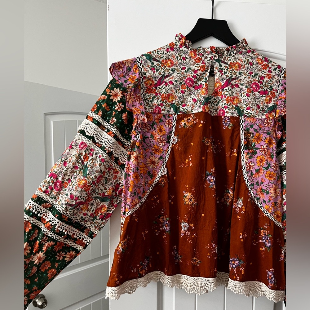 FARM Rio Multi-Print Floral Ruffled Peasant Blouse - Picture 9 of 11